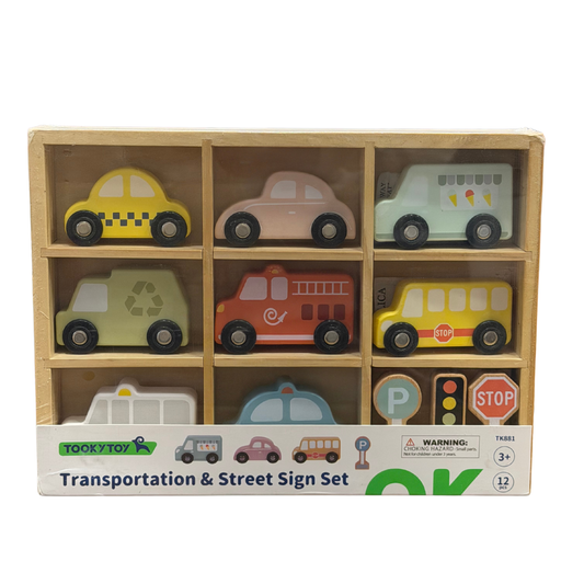 Set de vehículos y señales de tráfico de madera – 12 piezas (J)