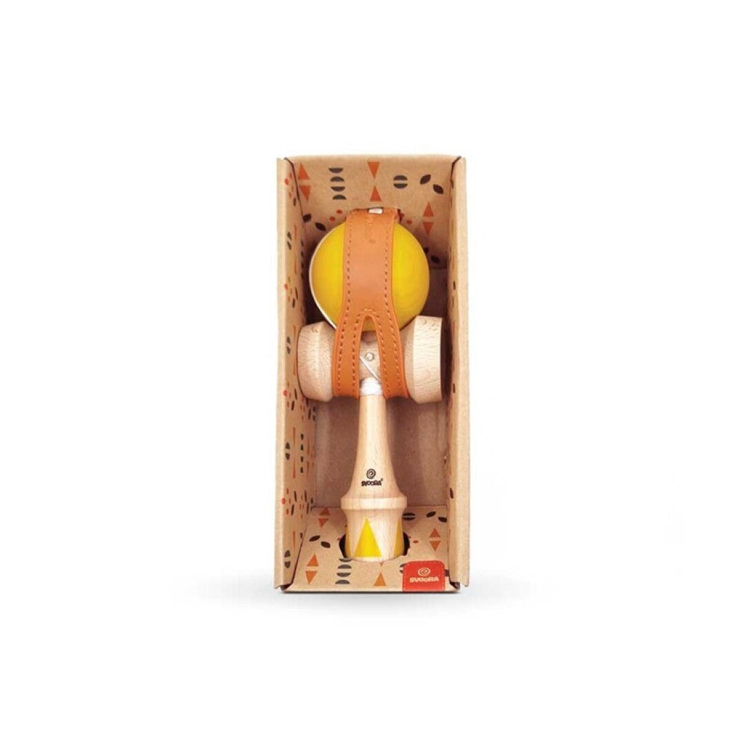 Kendama Geom amarilla – Juego de habilidad de madera – Kulturdenda