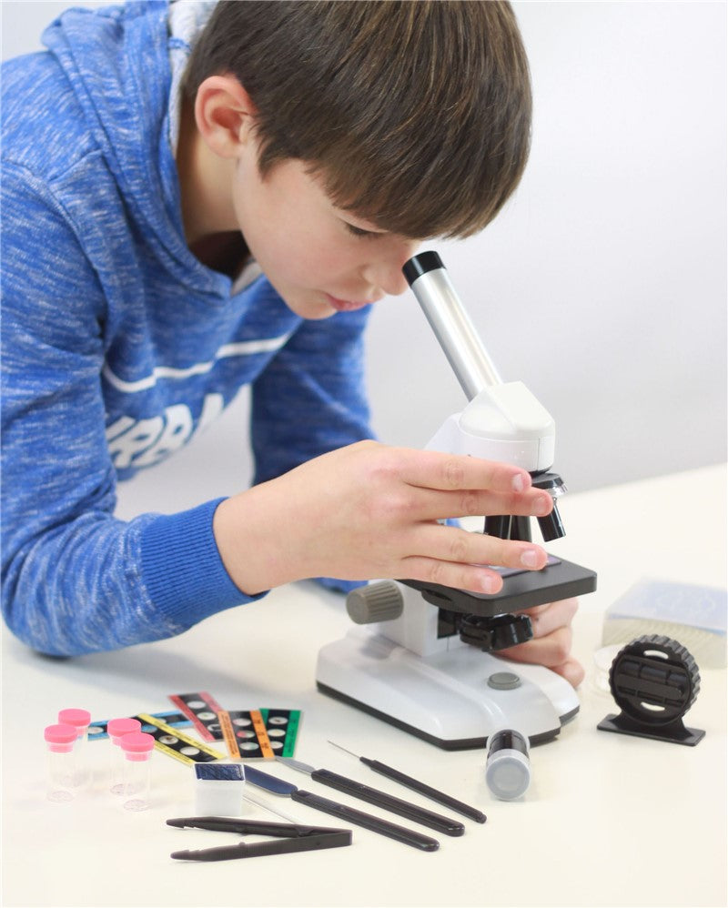 Microscopio infantil Buki con 50 experimentos